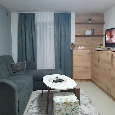 Apartmani Bet Gradacac 1 Maj Broj 24 외부 사진