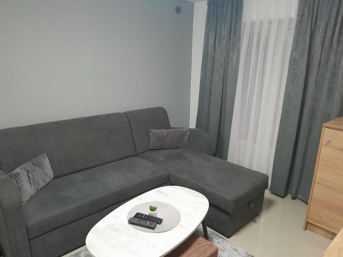 Apartmani Bet Gradacac 1 Maj Broj 24 외부 사진