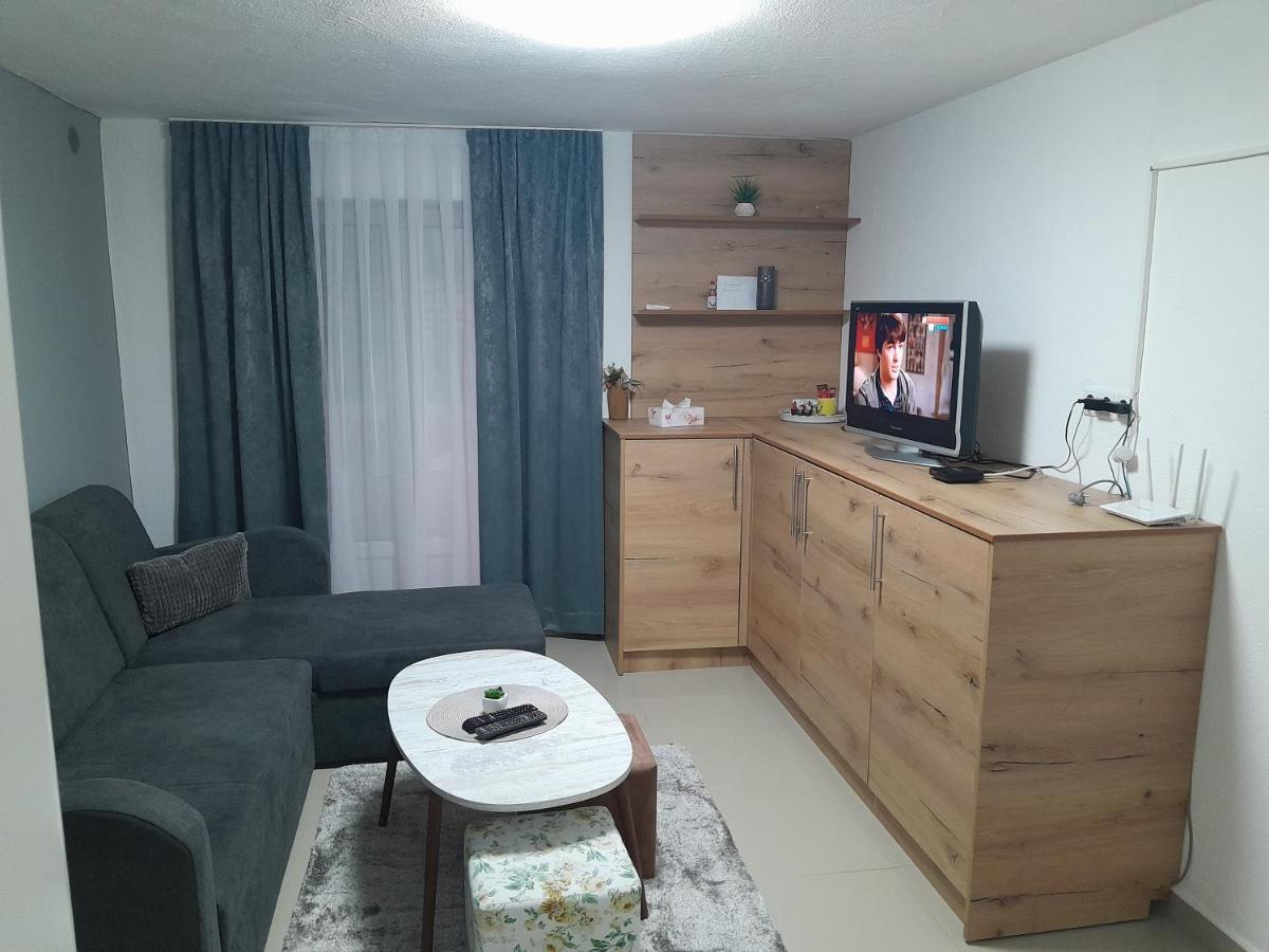 Apartmani Bet Gradacac 1 Maj Broj 24 외부 사진